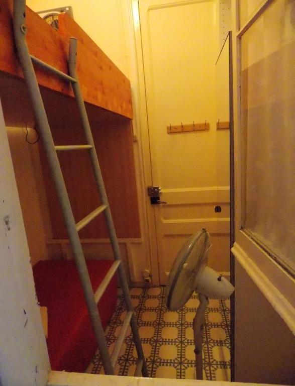 Apartamento Diagonal Barselona Oda fotoğraf