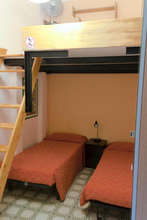 Apartamento Diagonal Barselona Oda fotoğraf